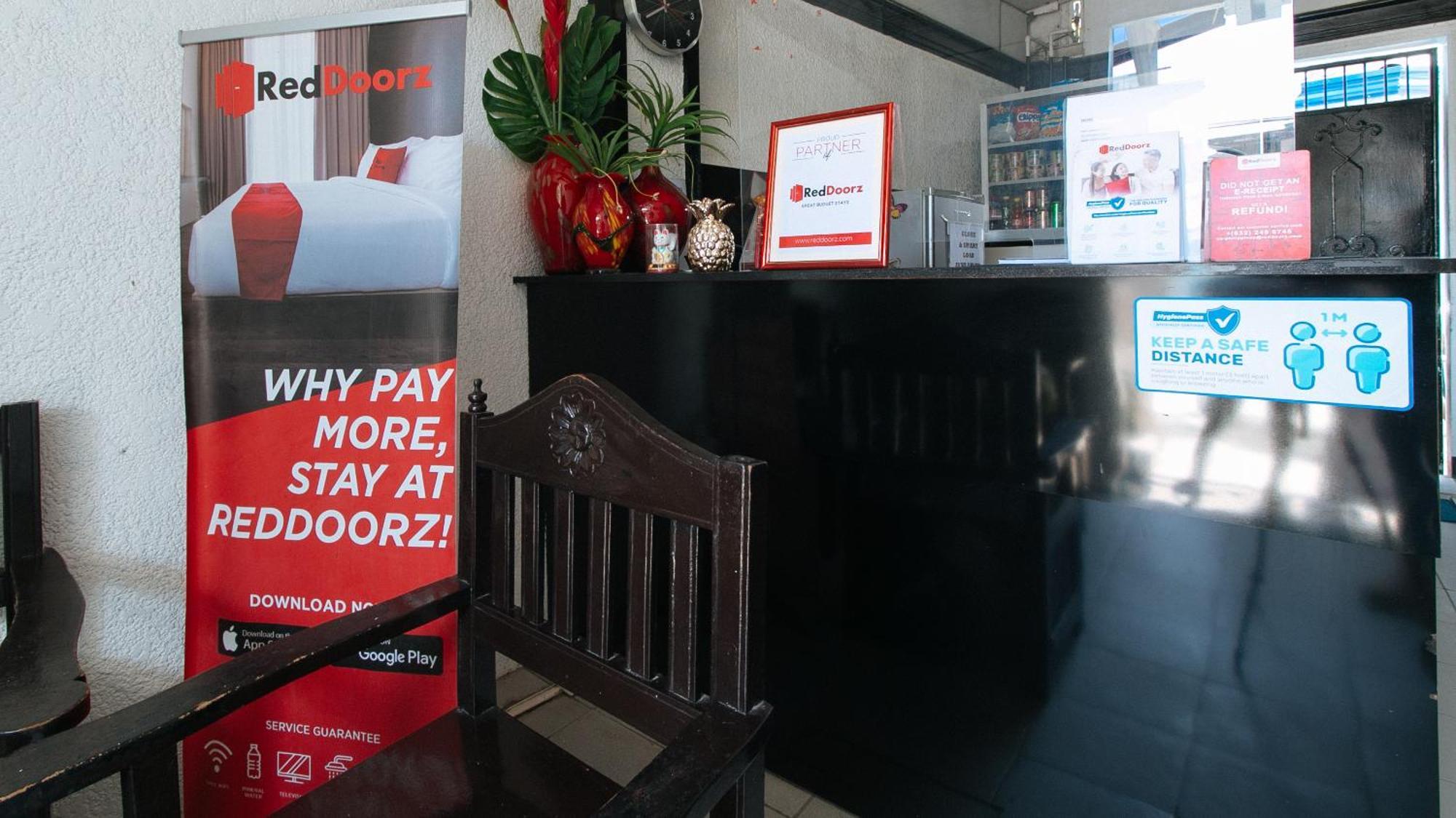 Reddoorz At Plus Villa Gloria Taguig Exteriör bild